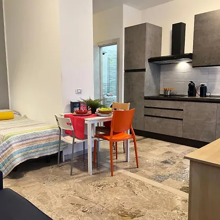 Bnbook Monolocale Beatrice Fiera Apartament Rho